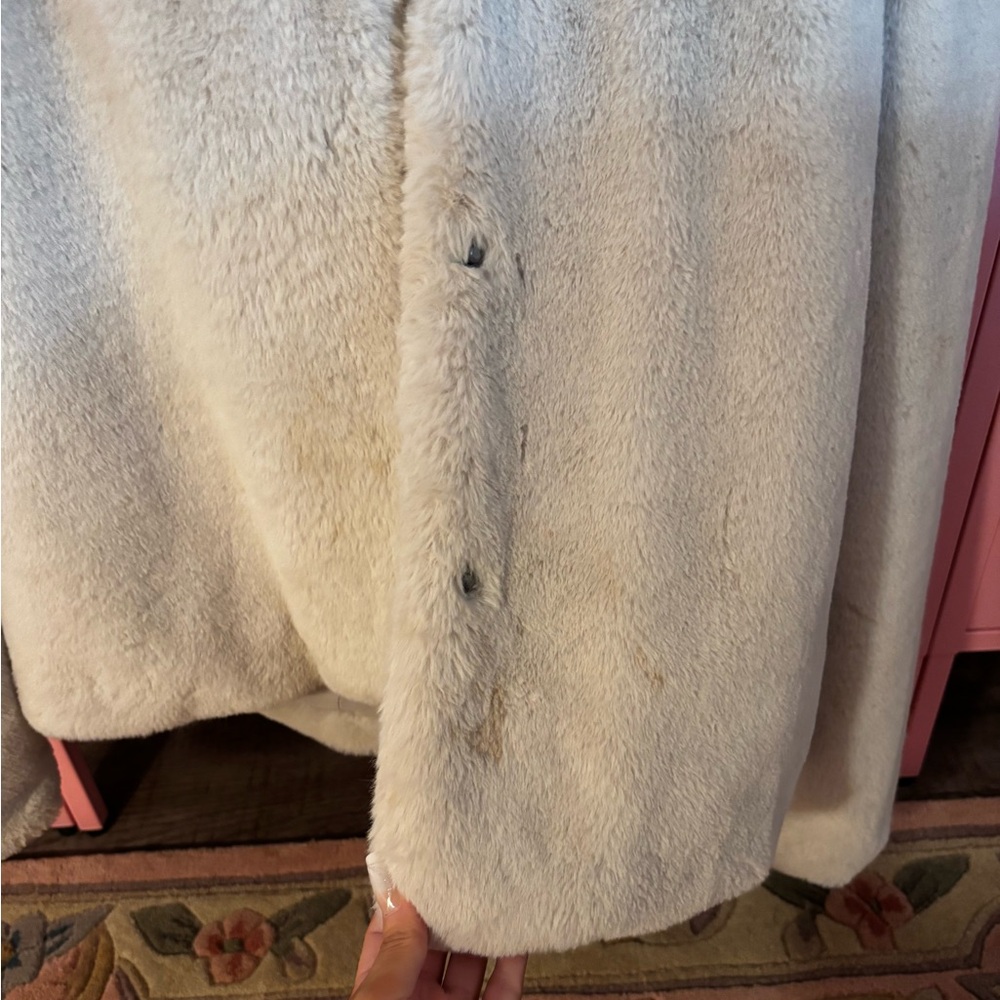 Vera Wang Faux Fur Jacket - Picture 10 of 13